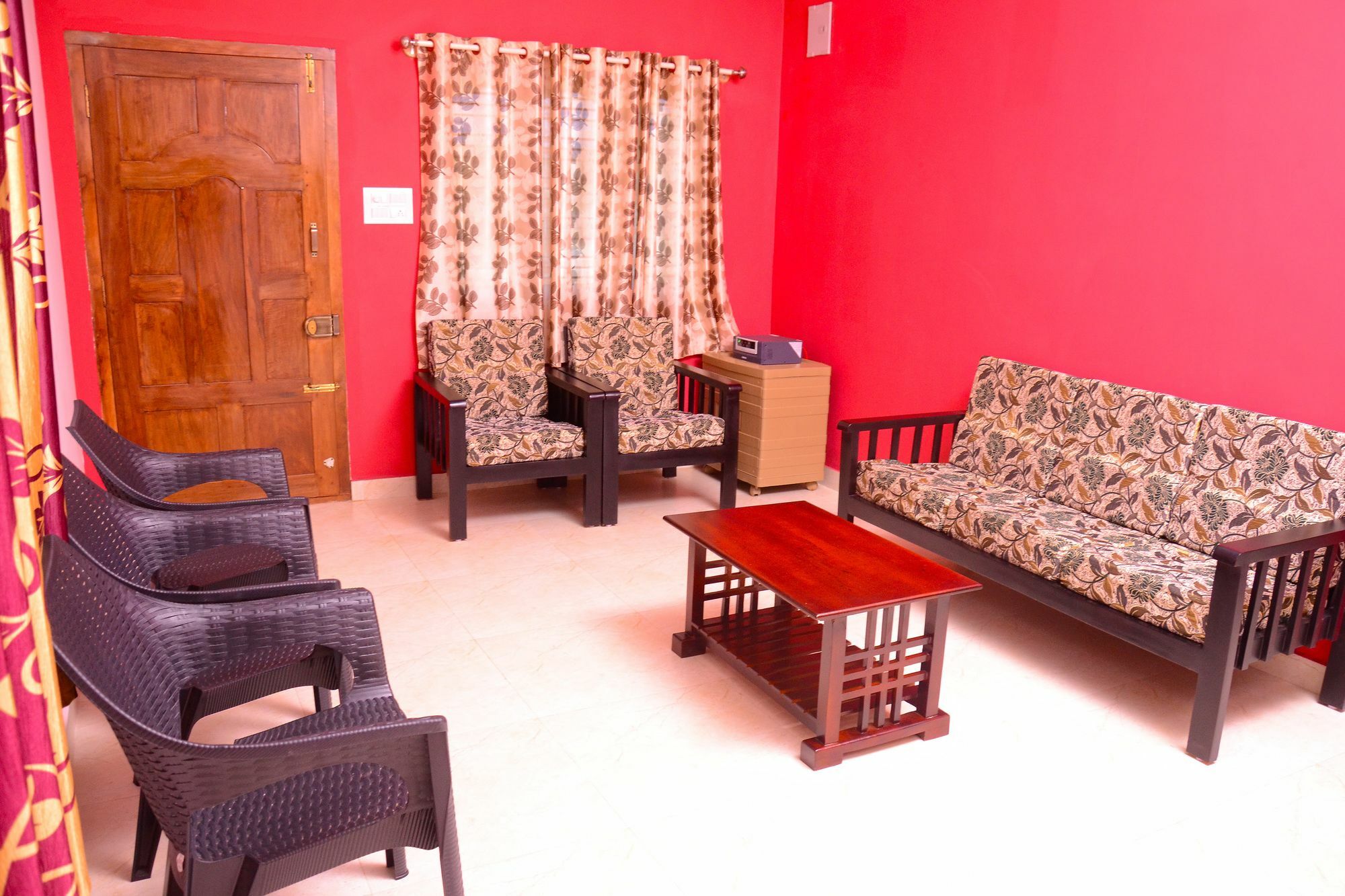 Coorg Girinivas Deluxe Homestay-Wi-Fi Madikeri Exteriér fotografie